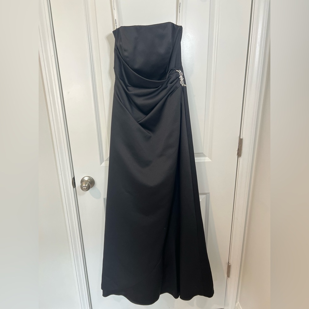 David's Bridal Black Gown size 4